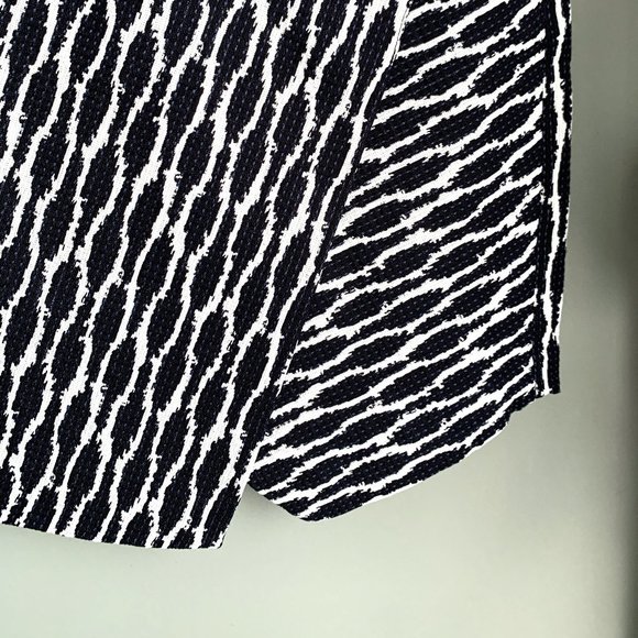 NWT LOFT Split Front Skirt (Blue/White) XSP - Picture 3 of 9